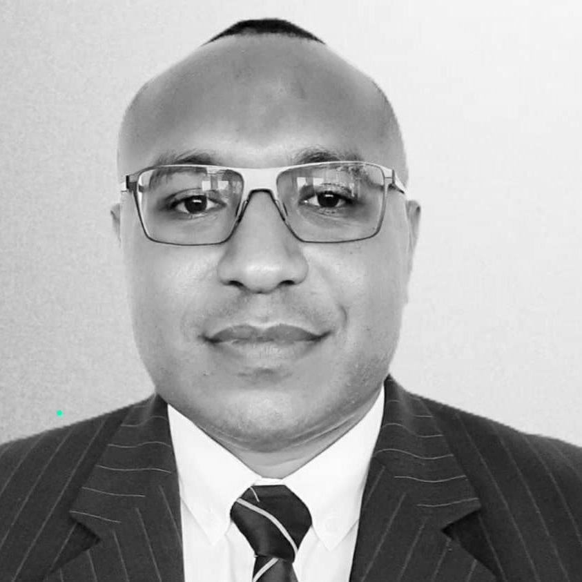 4f0a12b5-e3b8-468e-a756-54c8ea5efaac Bobby Nutley